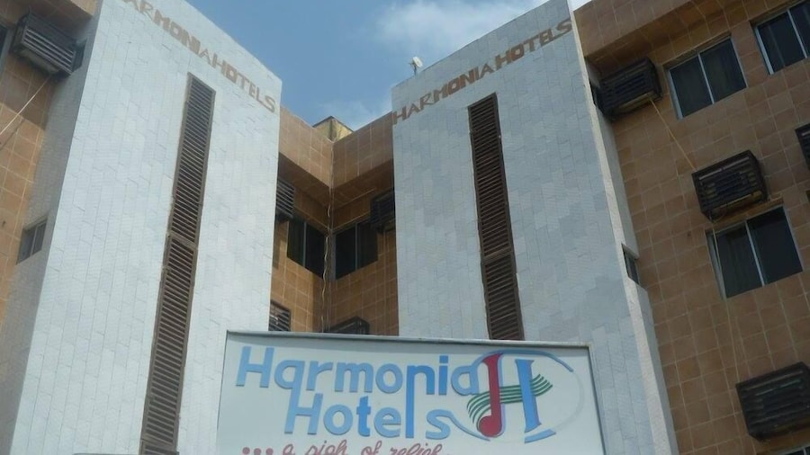 Harmonia Hotel