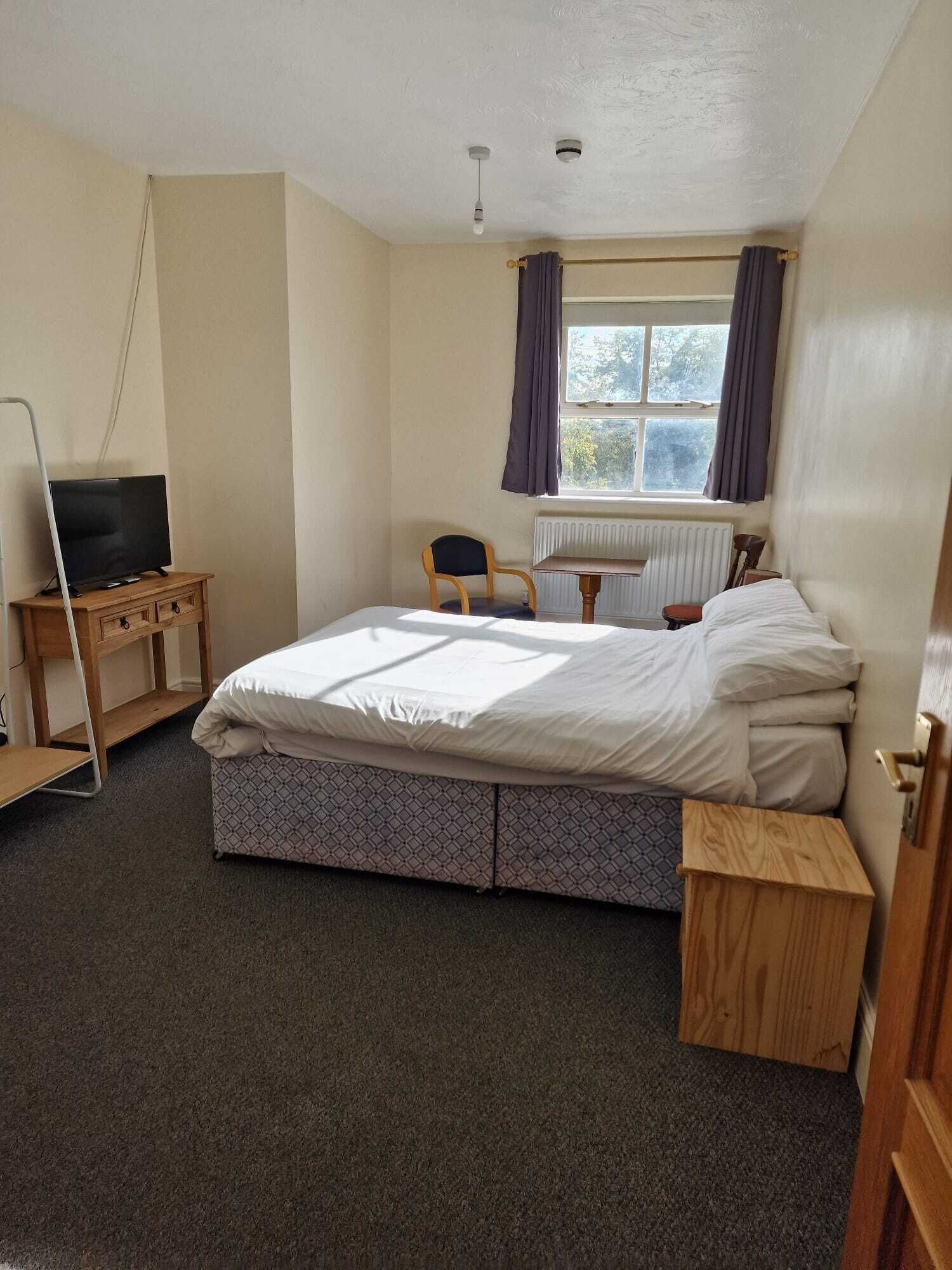 Standard Double Room, 1 Double Bed | Desk, iron/ironing board, free WiFi