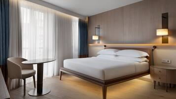 Executive-suite - 1 kingsize-seng med sovesofa | Premium-sengetøj, dundyner, minibar, pengeskab på værelset