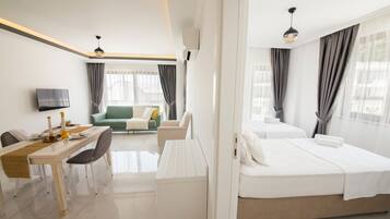 Superior Condo, 2 Bedrooms, City View | Living area