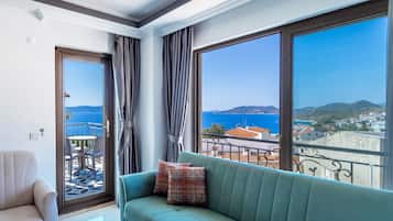 Suite Supérieure, 2 chambres, accessible aux personnes à mobilité réduite, vue mer | Vue de la chambre