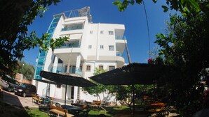 Fachada del alojamiento
