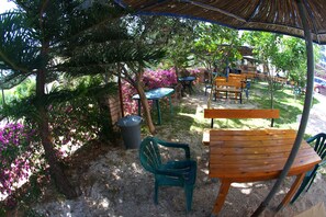 Terrace/patio - Hotel Anna (Ksamil)