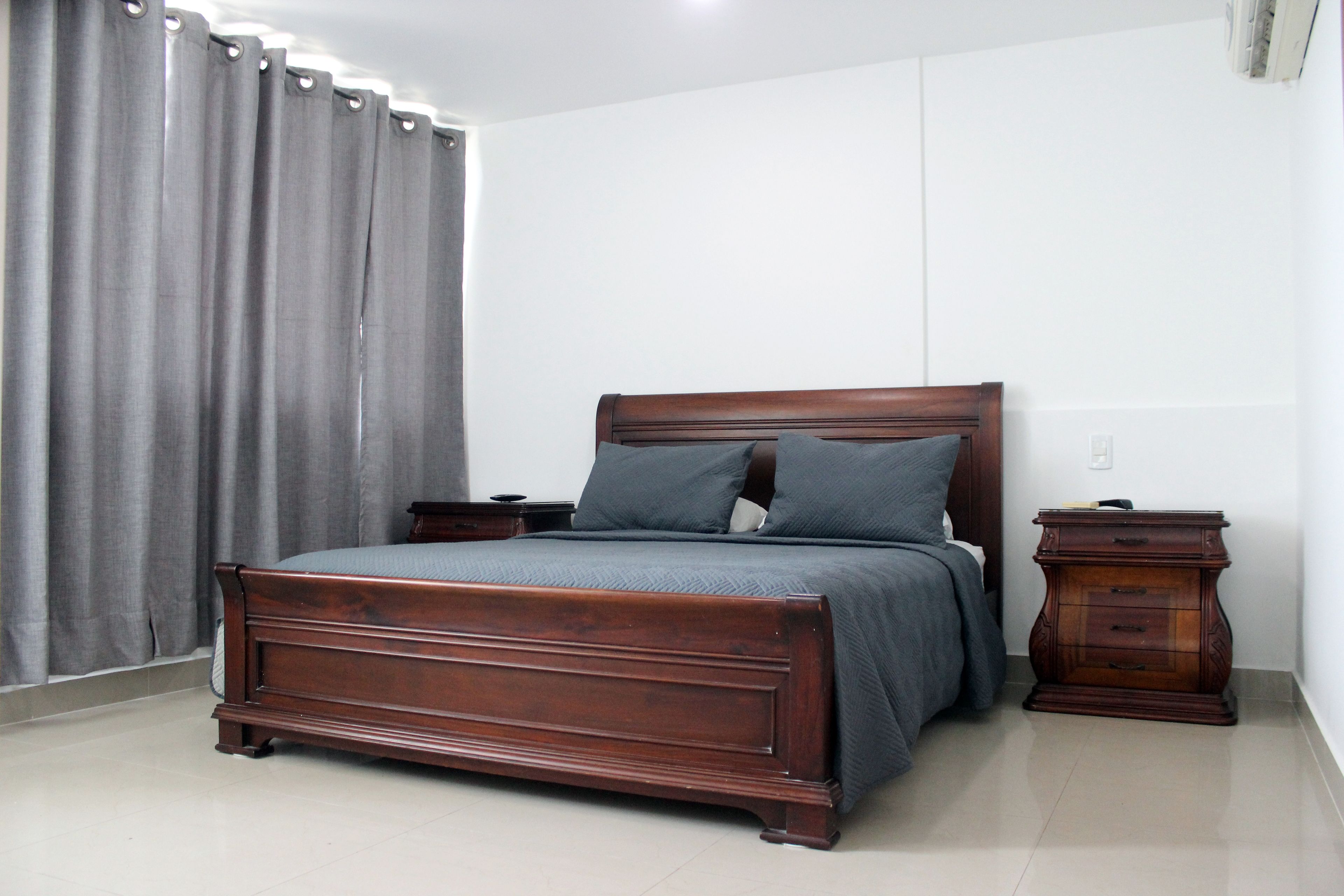 Apartment | In-room safe, iron/ironing board, WiFi (free), bed sheets