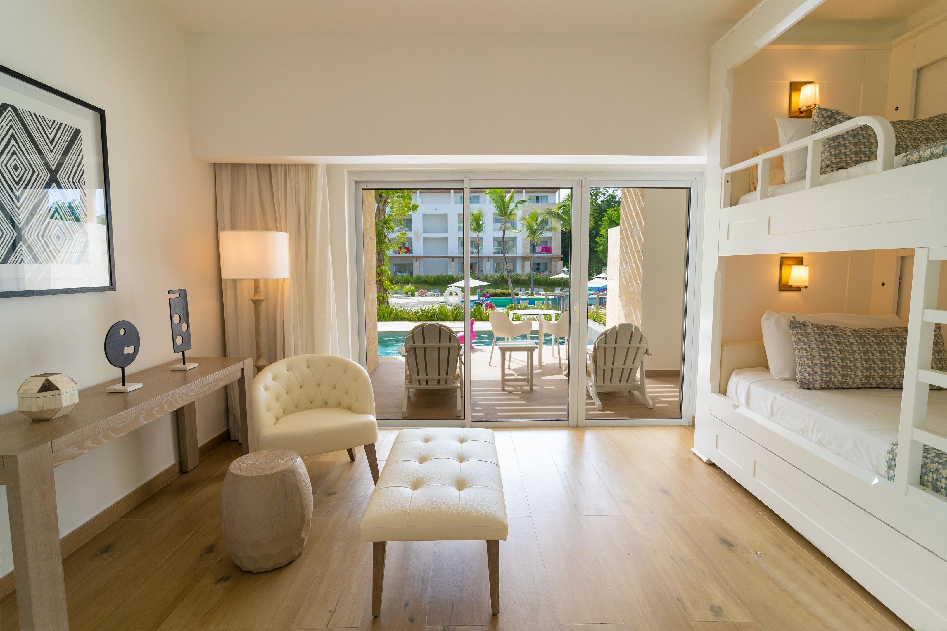 Family Club Junior Suite Swimout | 1 bedroom, free minibar, in-room safe, individually decorated