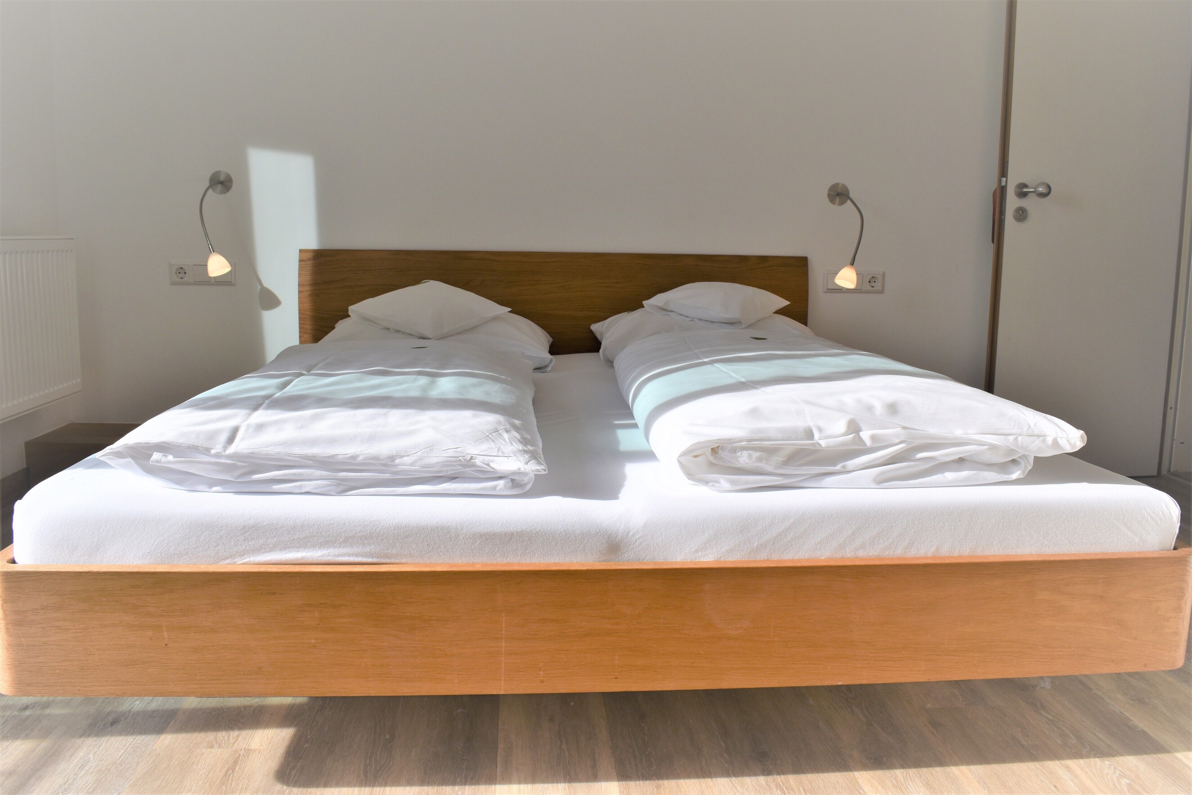 double room | 1 bedroom, hypo-allergenic bedding, in-room safe, desk