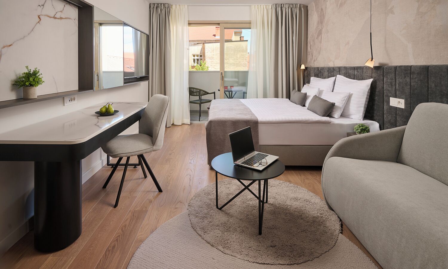 Ropa de cama de alta calidad, cubrecamas y colchones con pillow-top 