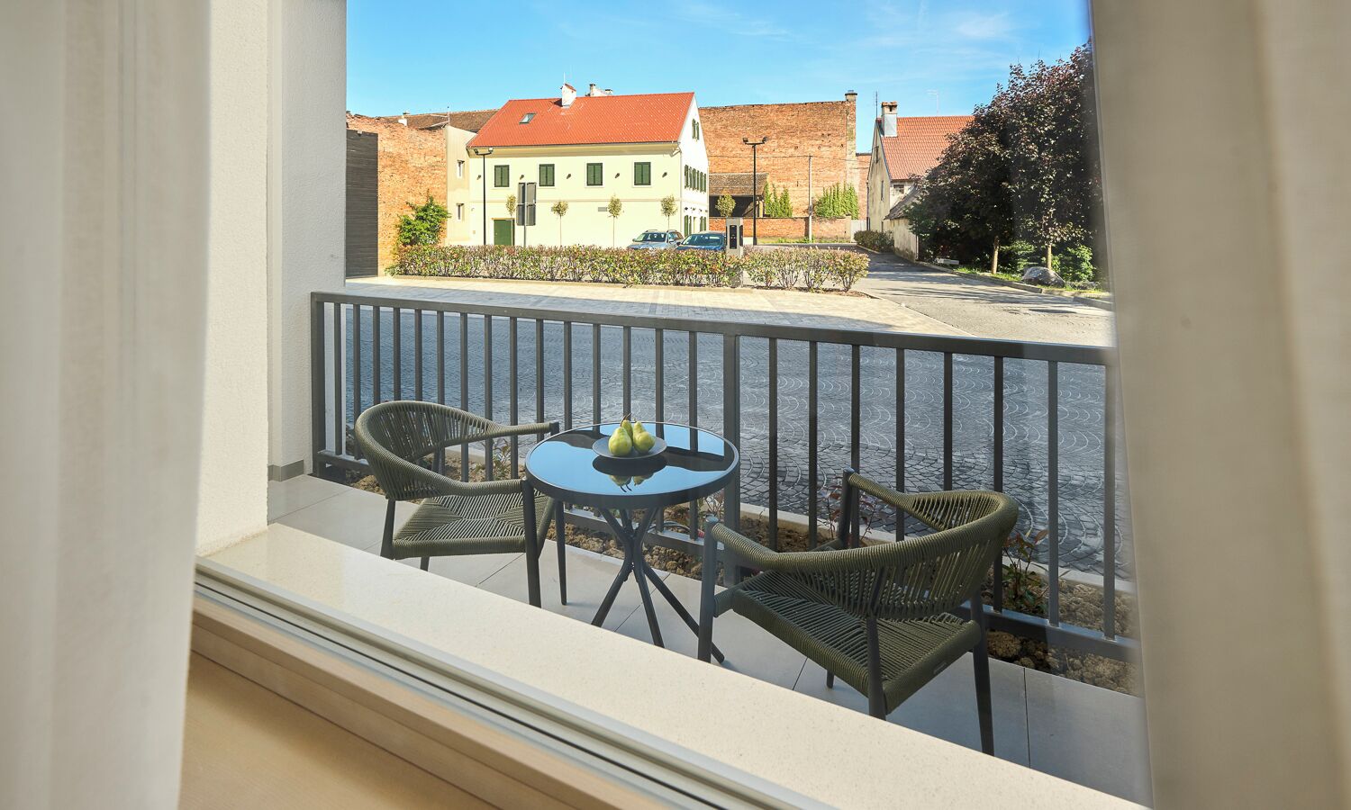 Premium double room with balcony | Premium bedding, down comforters, pillowtop beds, in-room safe