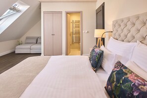 Comfort Double Room | Premium bedding, down comforters, pillowtop beds, in-room safe -  Aminess Florian & Godler Hotel  (Karlovac)