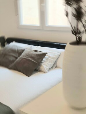 Double Room, Private Bathroom | Free WiFi, bed sheets - Apartment Herrera Center (Alicante)