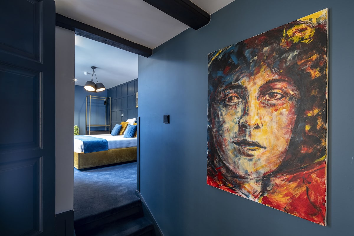 Signature Suite (Agatha Christie)