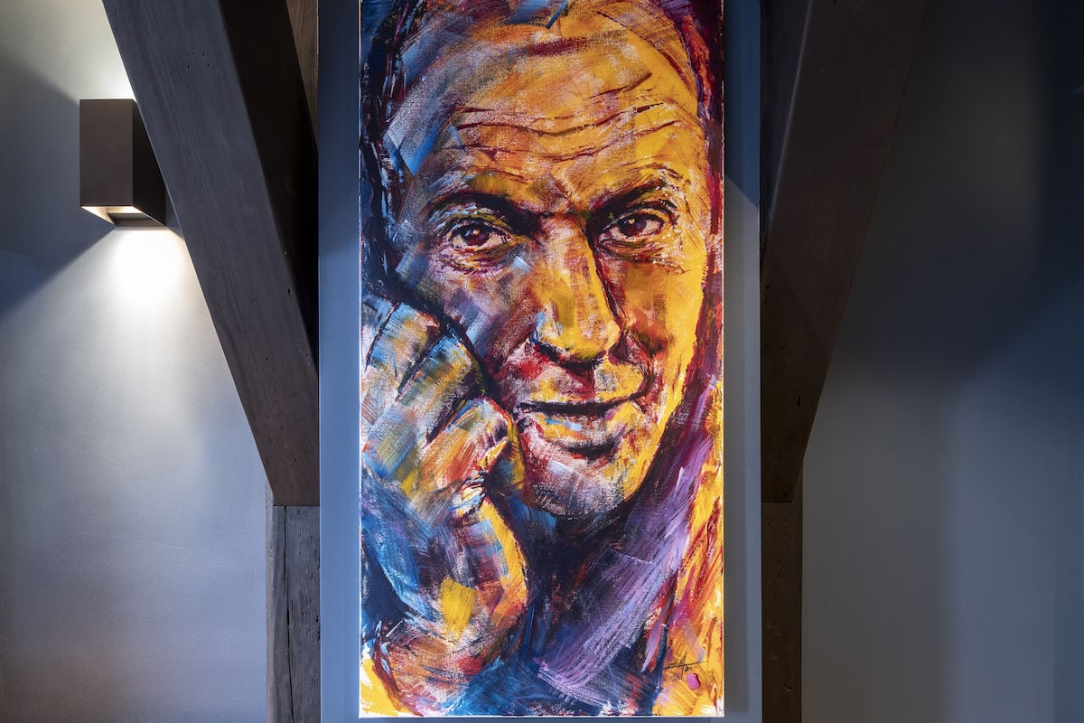 Caja de seguridad en la habitación y decoración personalizada