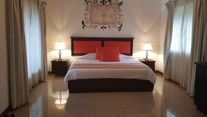 Ảnh chưa phân loại, 4 trong số 36 ảnh, nút