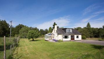 House | Property grounds