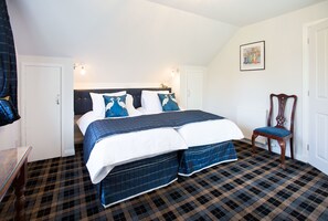 Hús - mörg rúm | 5 svefnherbergi, straujárn/strauborð, ókeypis þráðlaus nettenging