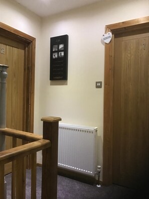 Interior - Deri-Down Guest House (Abergavenny)