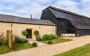 Exterior - Cambridge Country Cottages (Cambridge)