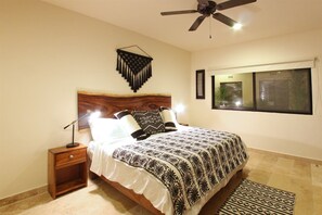 Deluxe Apartment | Desk, free WiFi, bed sheets - Live Your Best Life @ PARAMAR INDIGO 06 Swim Up- By Salt-Kisses (Tulum)