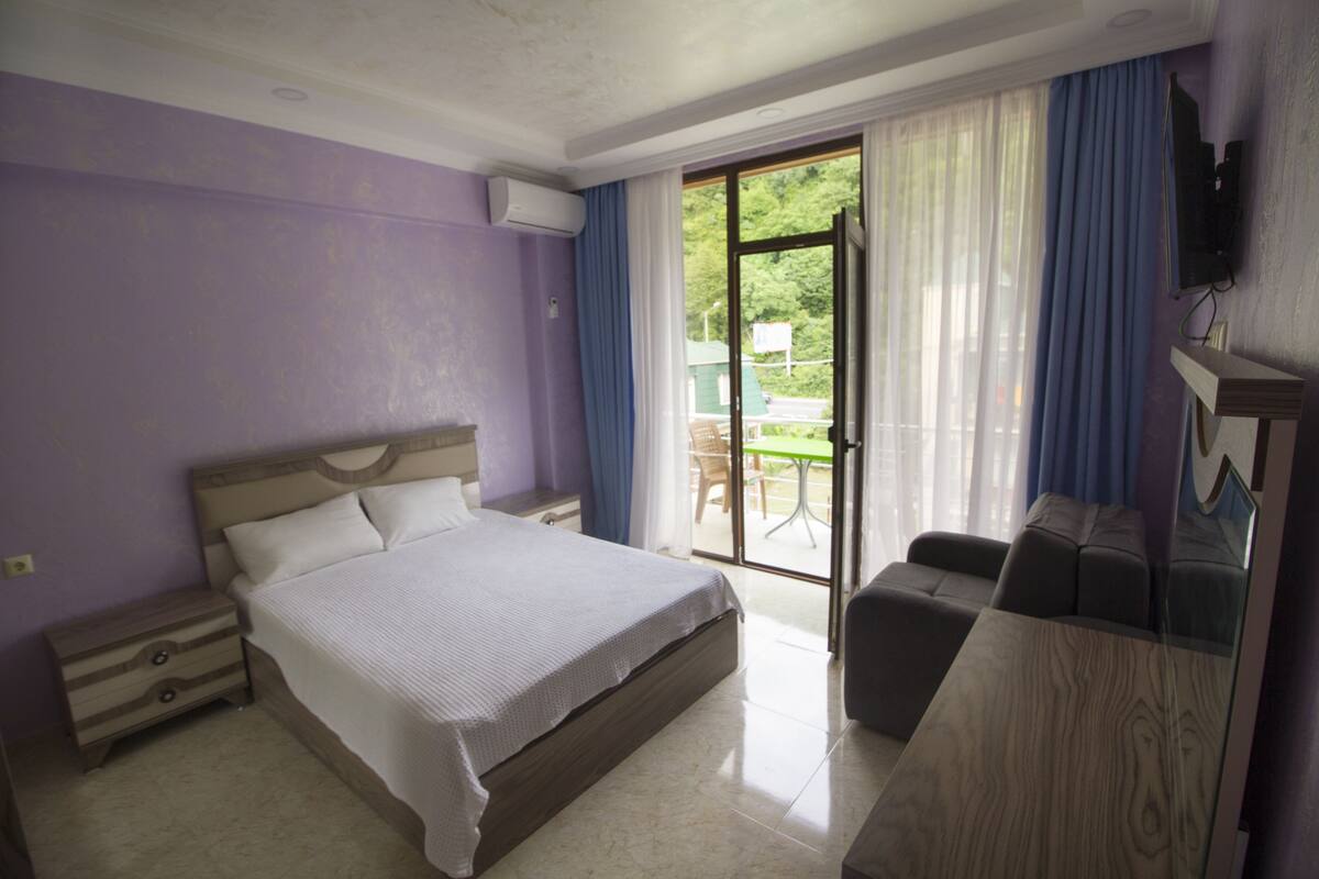 1 habitación, escritorio, sistema de insonorización y wifi gratis 