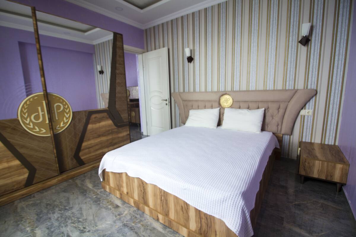 1 habitación, escritorio, sistema de insonorización y wifi gratis 