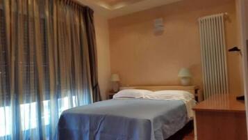 Comfort Room, 3 Bedrooms (Sun) | Premium bedding, down comforters, Select Comfort beds, desk