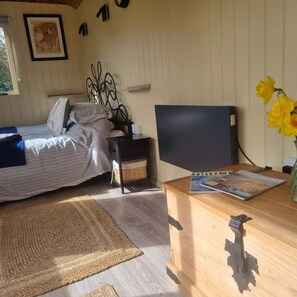 Shepherd Huts | 1 多间卧室、床单