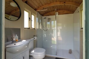 Shepherd Huts | Bathroom | Shower, bathrobes, towels, soap