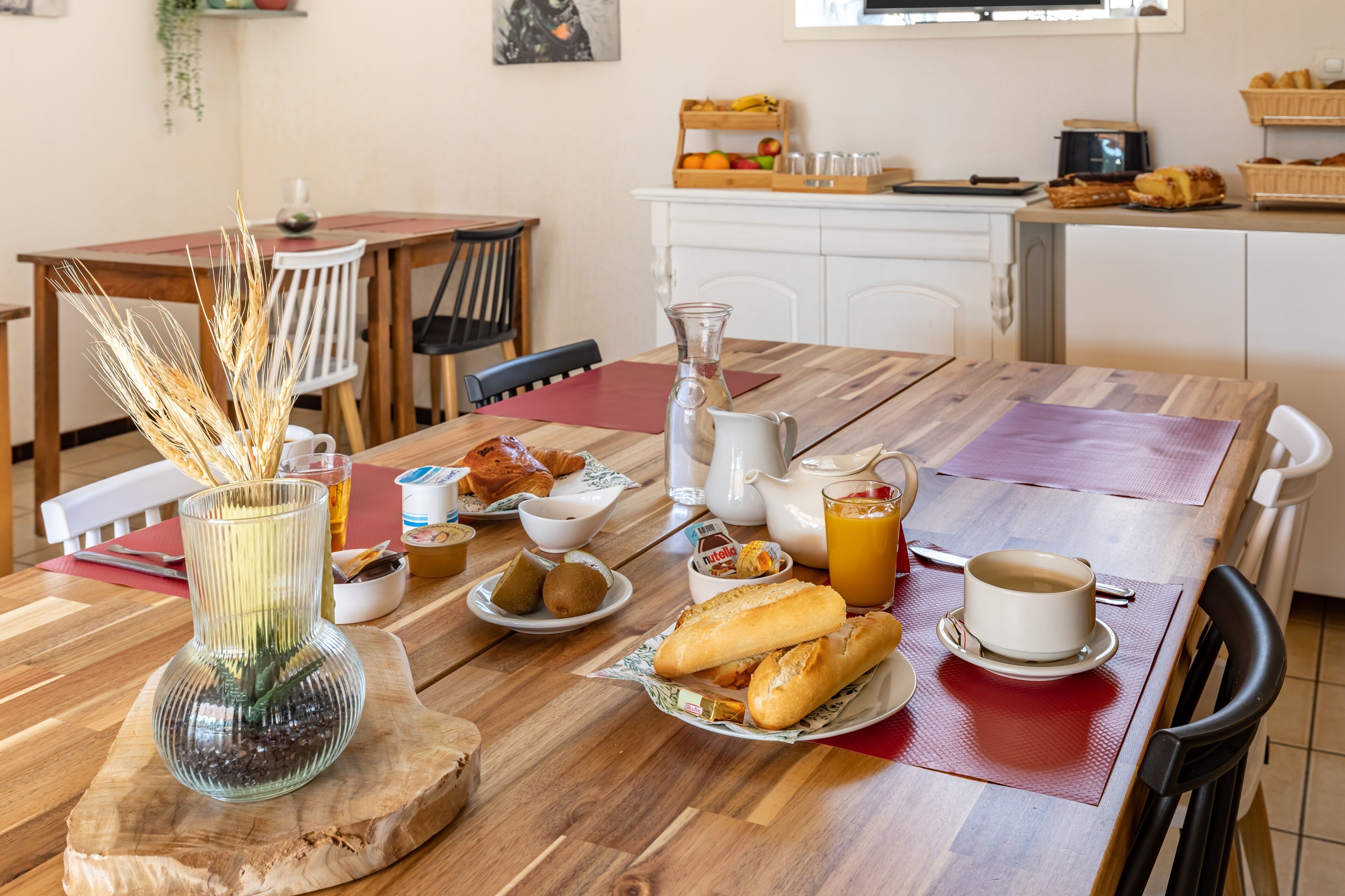 daily buffet breakfast (eur 8.9 per person)