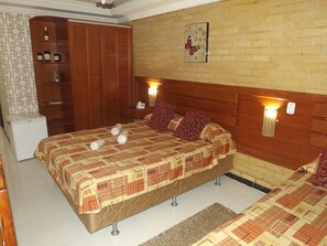 Wi-Fi de cortesia, roupa de cama