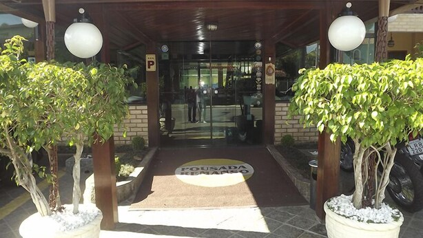 Property entrance - Pousada Remanso (Rio das Ostras)