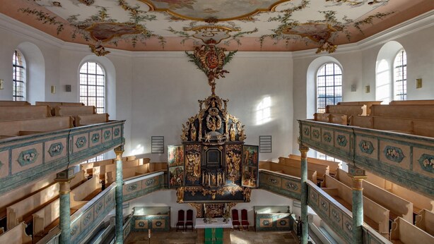 An ornate church interior with high arched windows, a central altar, and a detailed ceiling fresco. - State-of-the-art within historic walls, a piano of your own, a view of the stork's nest (Neudrossenfeld)