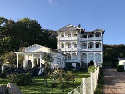 3 room apartment in old town villa of Sassnitz with sea view