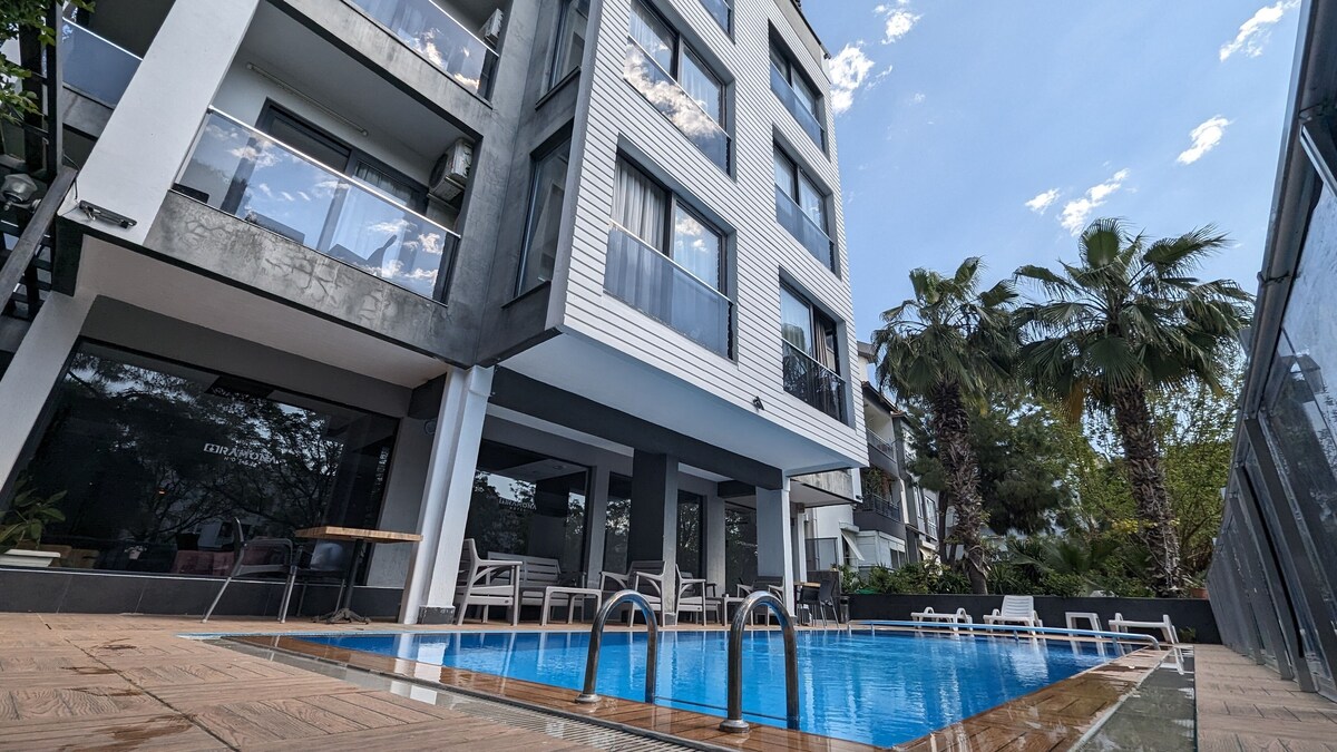 Antalya Ramona Lara vip transfer