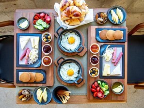 Desayuno continental incluido todos los días