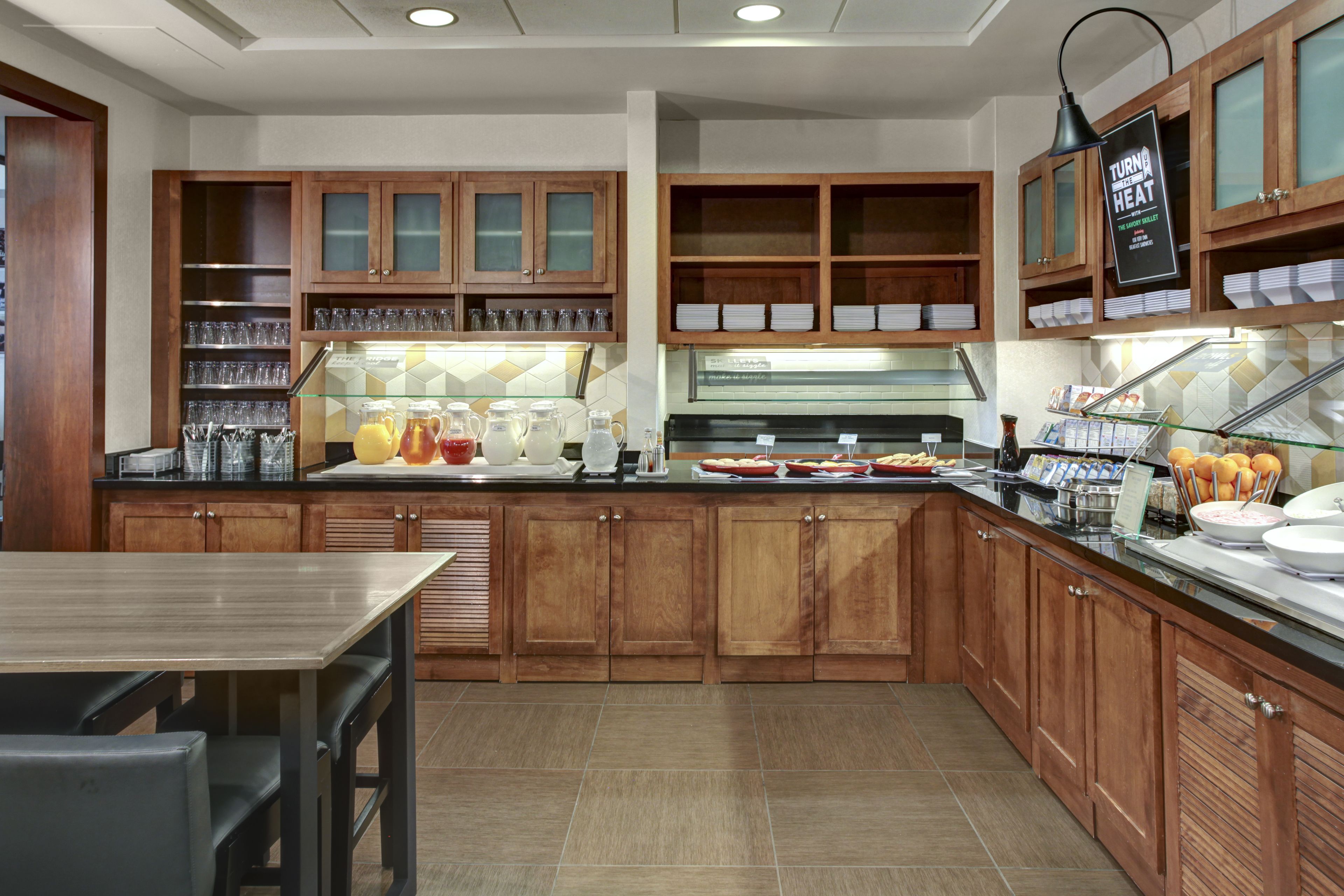 Daily buffet breakfast (USD 8 per person)