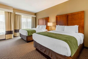 Pillowtop beds, desk, blackout drapes, iron/ironing board - Comfort Inn & Suites Florence Center Area (Florence)