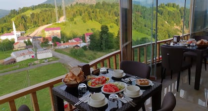 Sisdagi Zirve Otel