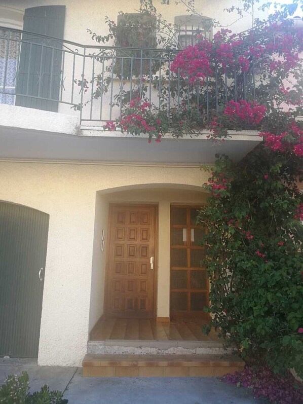 DĂ©tail de lâextĂ©rieur