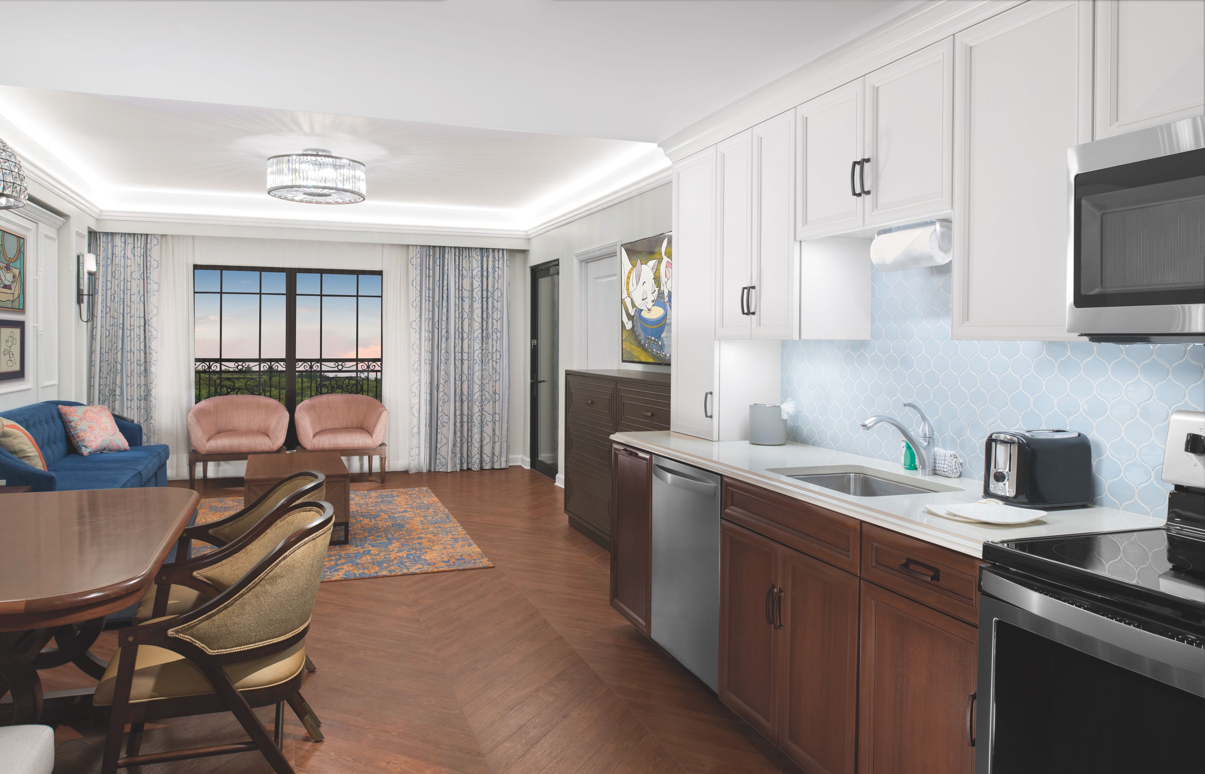 microwave, coffee/tea maker