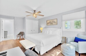 2 bedrooms, iron/ironing board, free WiFi