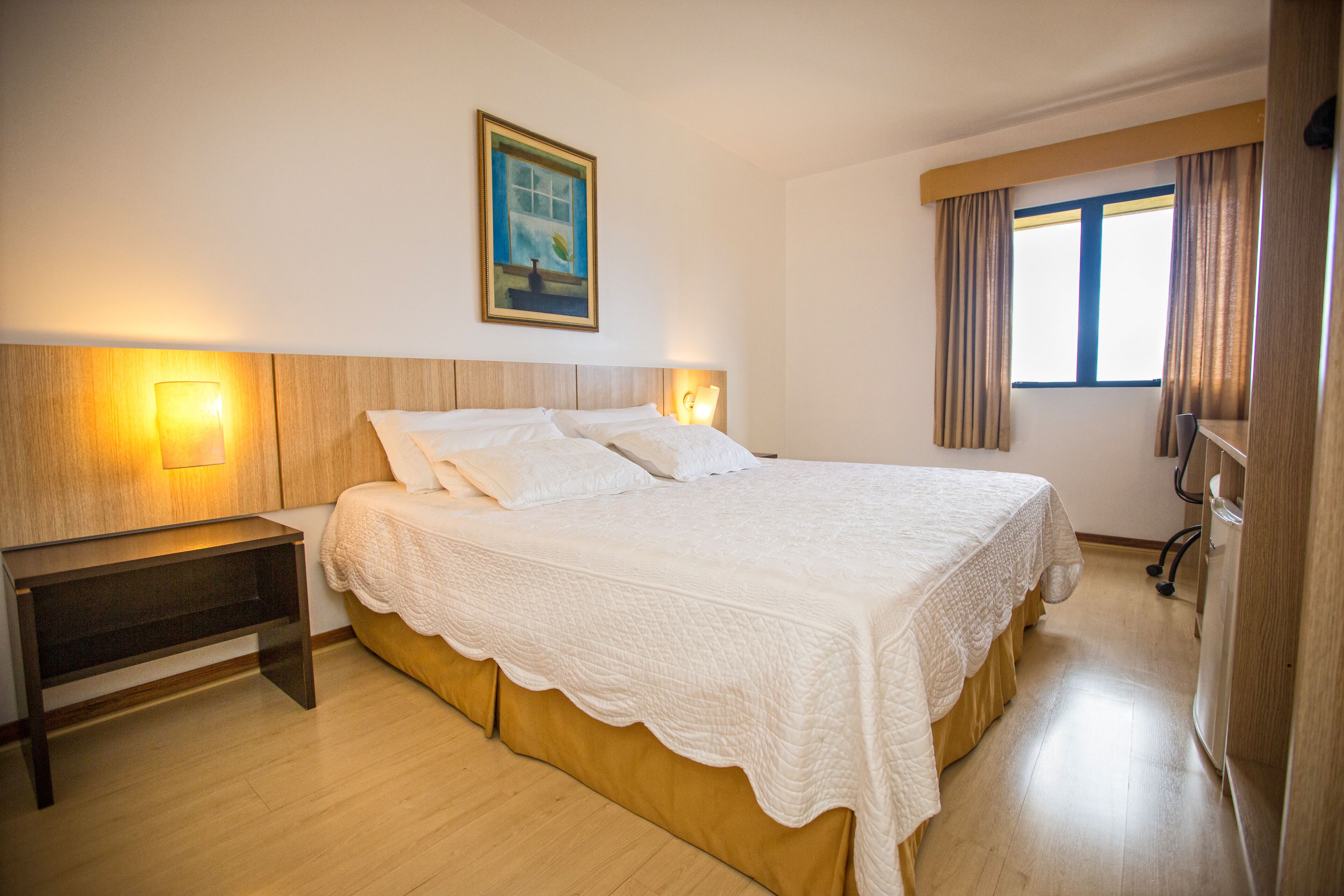 1 bedroom, minibar, free wifi, bed sheets