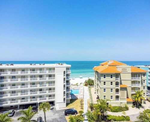 GULF COAST! 1st floor beach condo. Ask about our August Special!