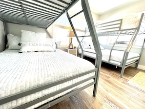 4 bedrooms, travel crib, free WiFi, bed sheets