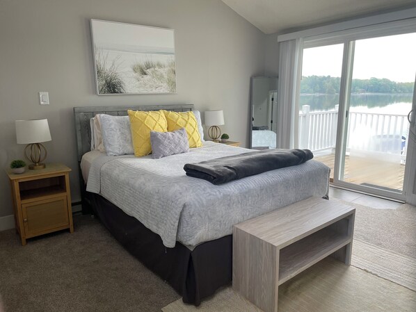 4 bedrooms, travel cot, free WiFi, bed sheets