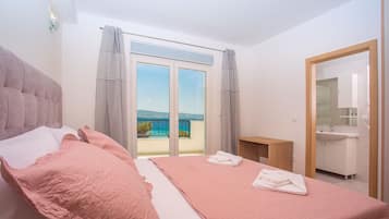 4 slaapkamers, een kluis op de kamer, een strijkplank/strijkijzer