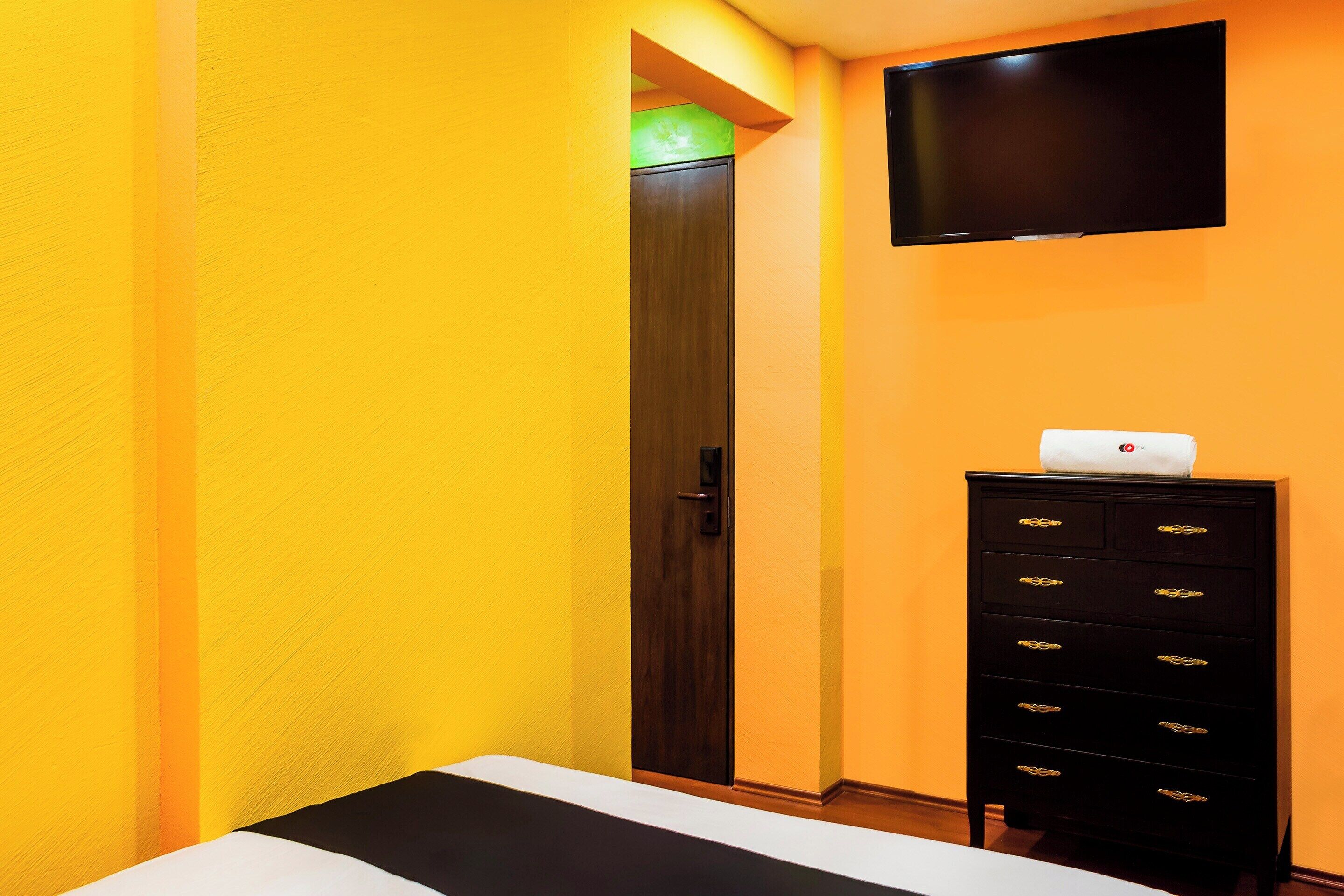 standard room (quintuple) | 1 bedroom, in-room safe, soundproofing, iron/ironing board