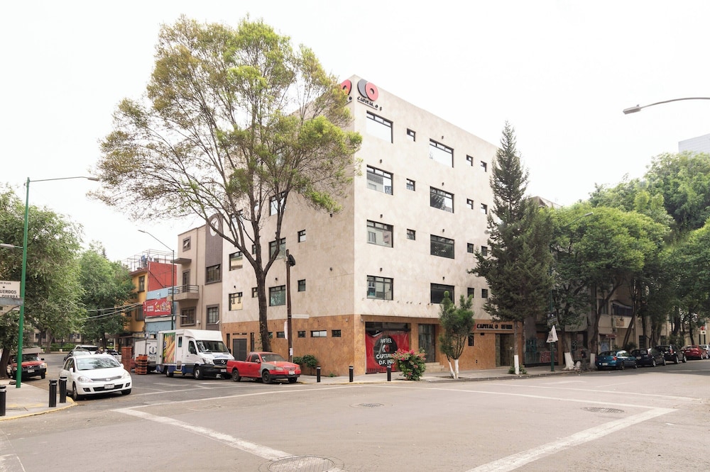 Photo of Capital O Df Inn