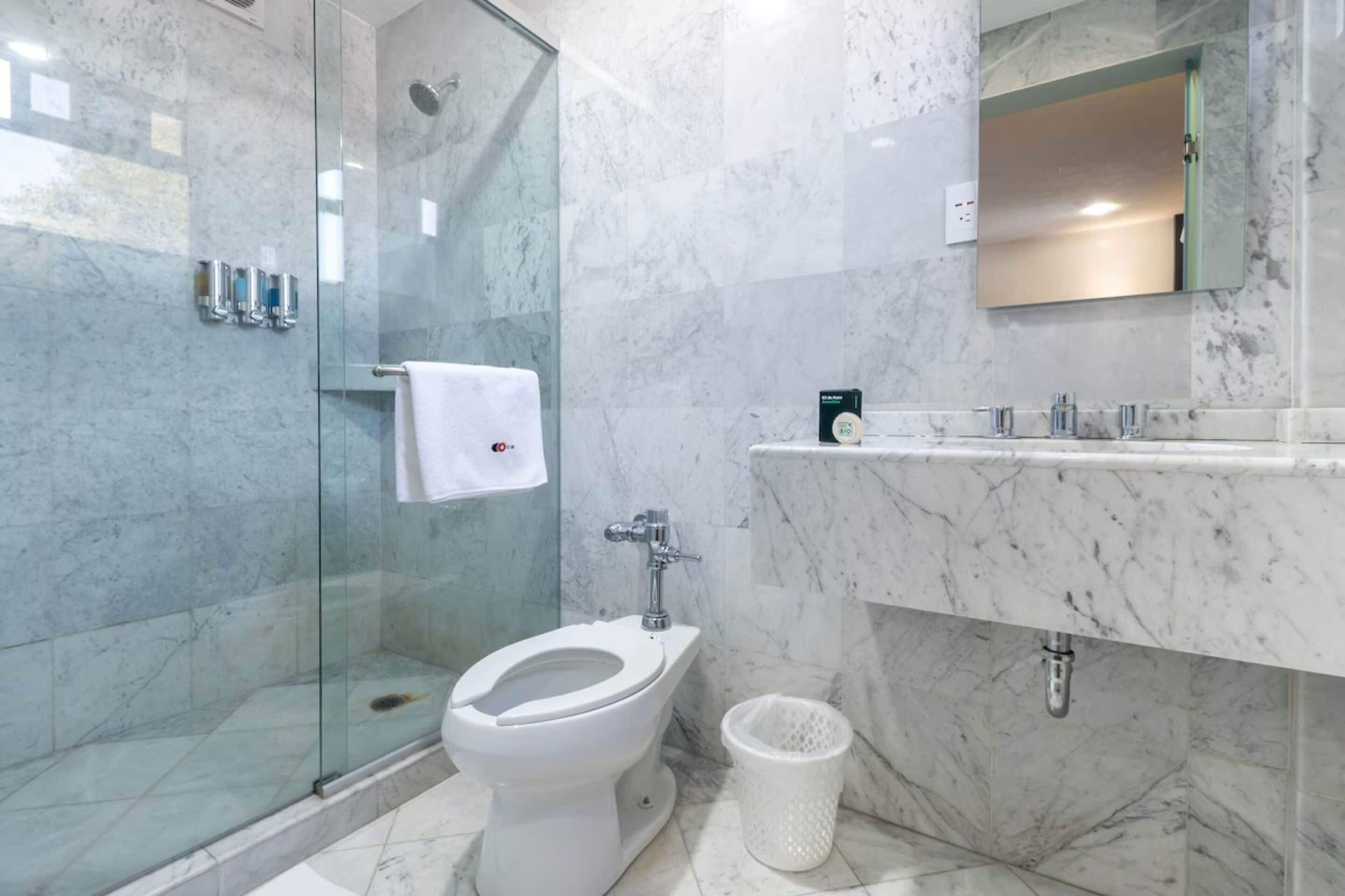 shower, free toiletries, towels, soap