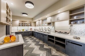 Tägliches inbegriffenes Frühstücksbuffet