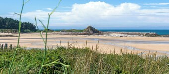 Homerez - Mukava talo Plurienissa hamamilla